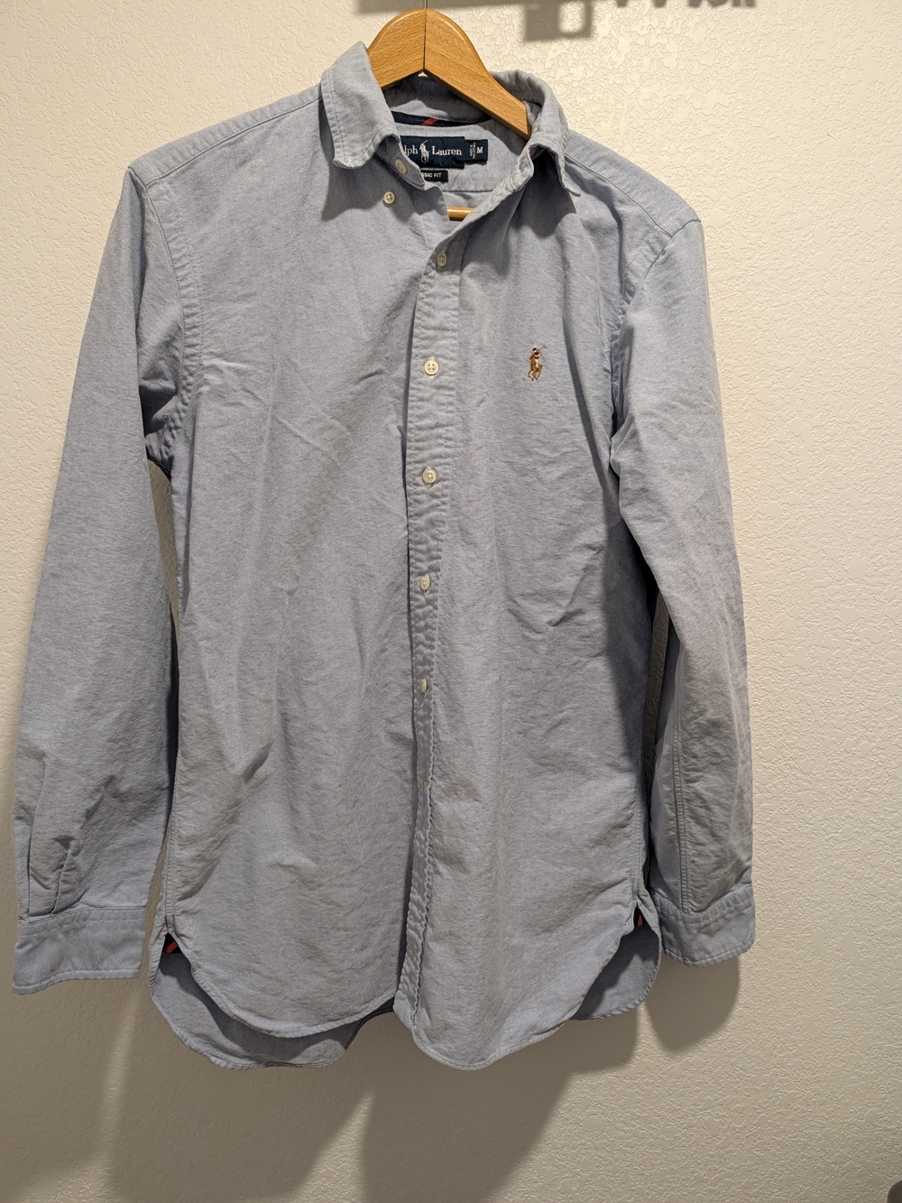 Ralph Lauren Classic Fit Light Blue Button-Down Oxford Shirt with Pony Logo Med